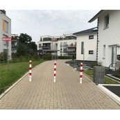 Barrier posts | Steel tube 70 x 70 mm | removable, with triangular locking mechanism | hot-dip galvanized | with 2 eyelets